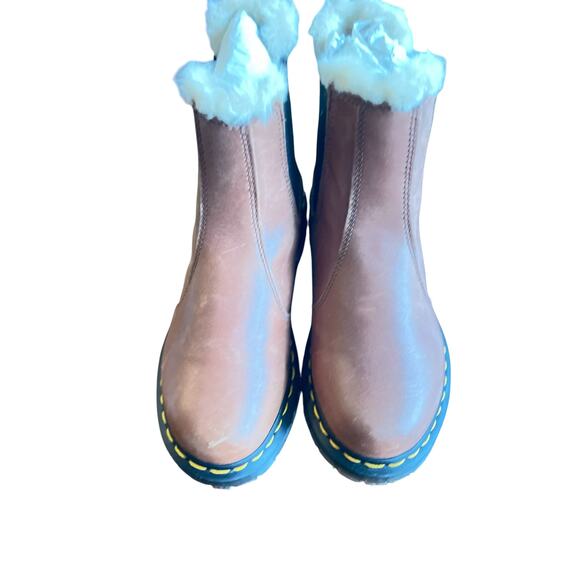 Dr. Martens 2976 Faux Shearling Chelsea Boot Saddle Tan NEW! - Picture 8 of 8